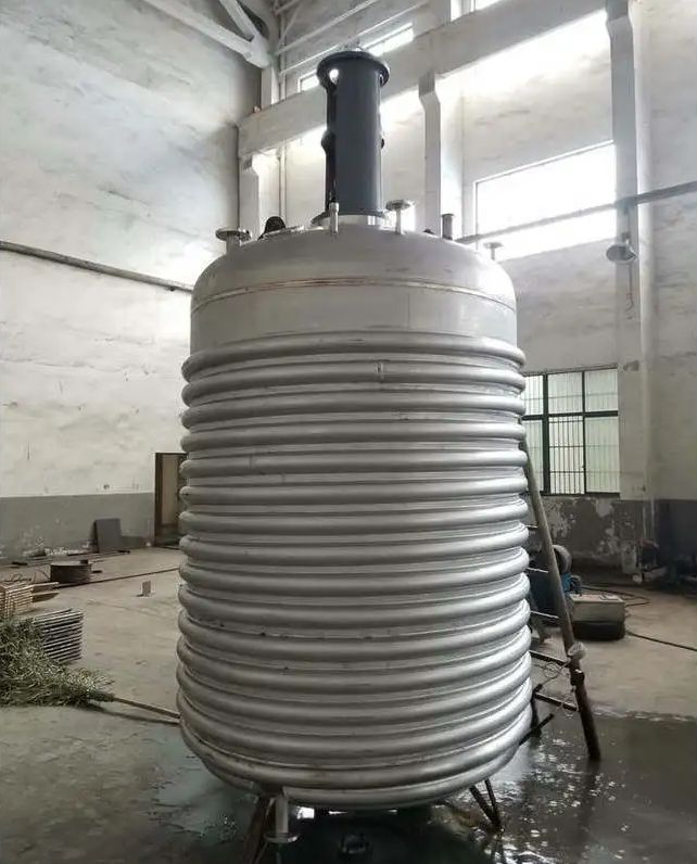 外盤管不銹鋼反應釜